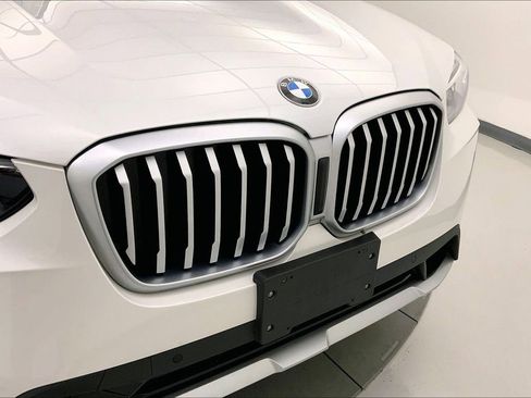 Certified 2023 BMW X3 xDrive30i w/ Premium Package AWD/4WD image 29