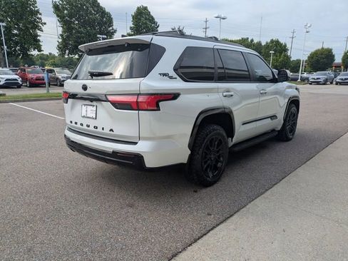 Used 2024 Toyota Sequoia Platinum w/ TRD Off-Road Package AWD/4WD image 8