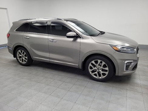 Used 2019 Kia Sorento SX image 11