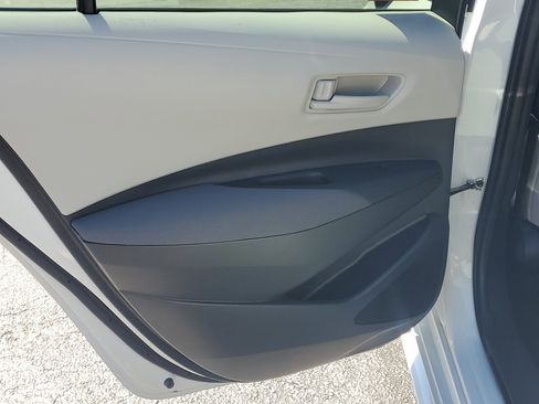 Certified 2024 Toyota Corolla LE FWD image 11