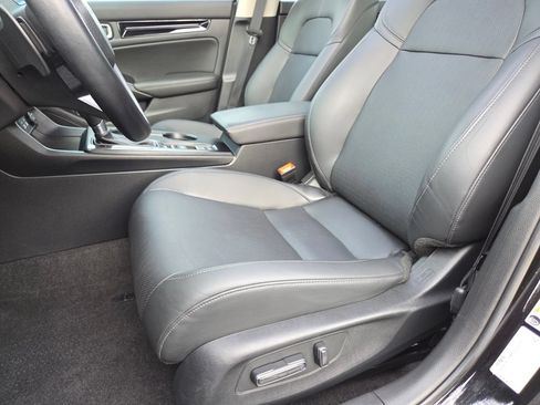 Certified 2024 Honda Civic Touring image 33