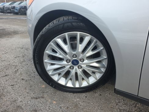 Certified 2018 Ford Focus Titanium image 13