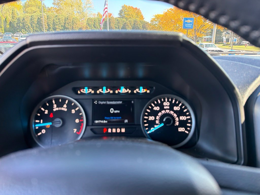 Used 2018 Ford F150 XLT w/ Equipment Group 302A Luxury AWD/4WD image 11