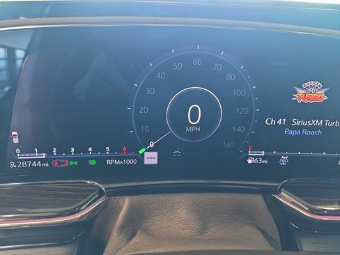 Certified 2022 Cadillac Escalade Premium Luxury image 22