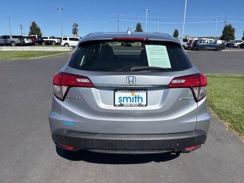 Certified 2022 Honda HR-V LX image 5