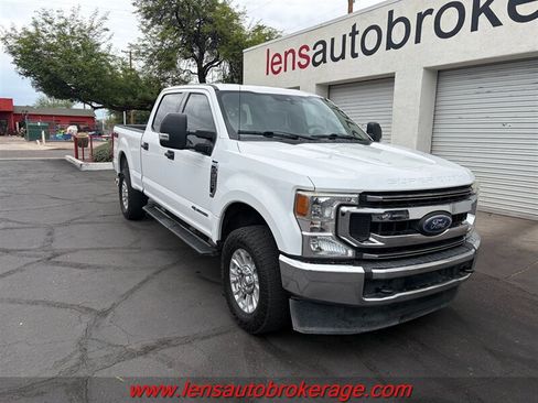 Used 2020 Ford F250 XLT AWD/4WD image 2