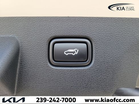 New 2026 Kia Sportage SX FWD image 11