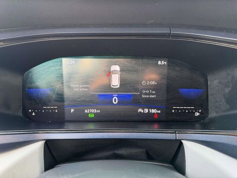 Used 2023 Volkswagen Taos SE image 25