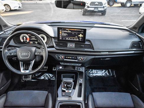 Used 2022 Audi SQ5 Premium Plus w/ Premium Plus Package image 12