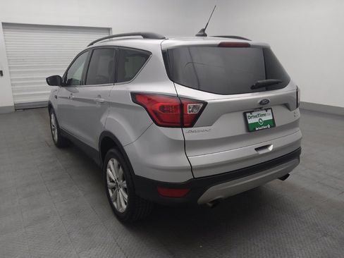 Used 2019 Ford Escape SEL image 5