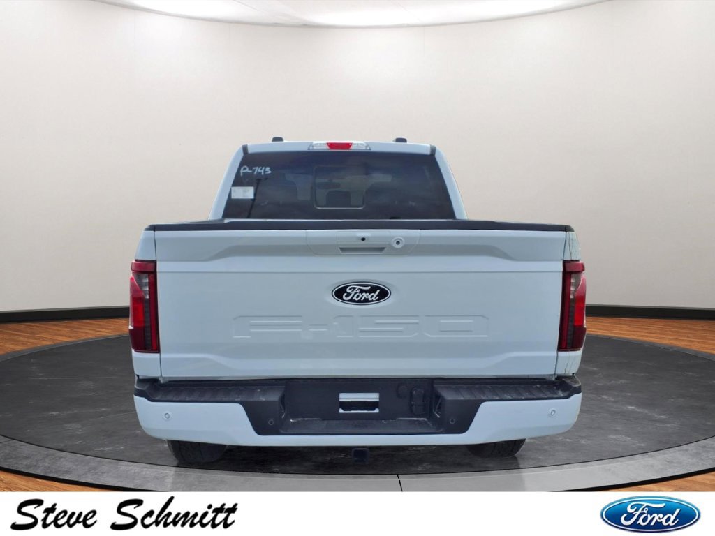 New 2026 Ford F150 XLT w/ Equipment Group 302A MID AWD/4WD image 24