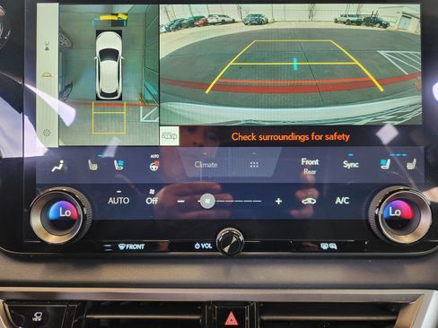 Used 2025 Lexus RX 350 Premium w/ Accessory Package (Z1) image 17