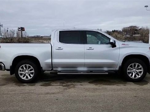 Certified 2019 Chevrolet Silverado 1500 LTZ w/ LTZ Premium Package image 9