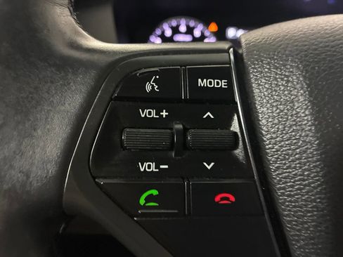 Used 2016 Hyundai Sonata Limited w/ Option Group 05 FWD image 12