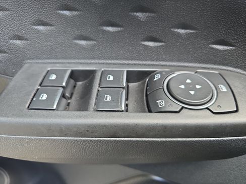 Used 2020 Ford Escape SE Sport FWD image 24