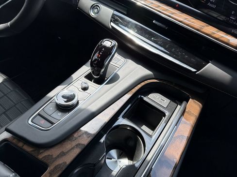 Certified 2023 Cadillac Escalade ESV Sport Platinum w/ LPO, ONYX Package AWD/4WD image 20