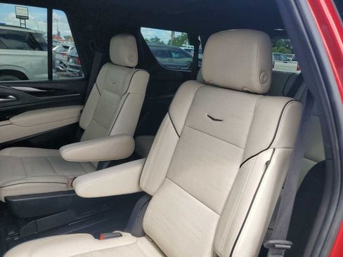Used 2022 Cadillac Escalade Sport w/ Touring Package AWD/4WD image 18
