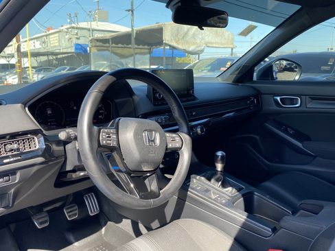 Used 2024 Honda Civic Sport image 17