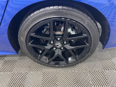 Used 2023 Honda Civic Sport image 8