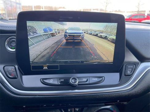 Certified 2024 Chevrolet Blazer LT w/ Convenience Package image 14
