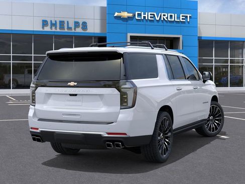 New 2026 Chevrolet Suburban High Country AWD/4WD image 5