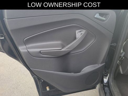 Used 2016 Ford Escape SE image 11