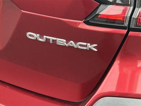 Certified 2022 Subaru Outback Limited AWD/4WD image 29