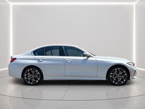 Used 2026 BMW 330i xDrive Sedan AWD/4WD image 6