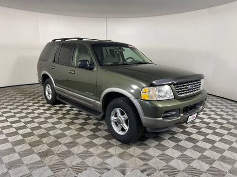 Used 2002 Ford Explorer XLT AWD/4WD image 24