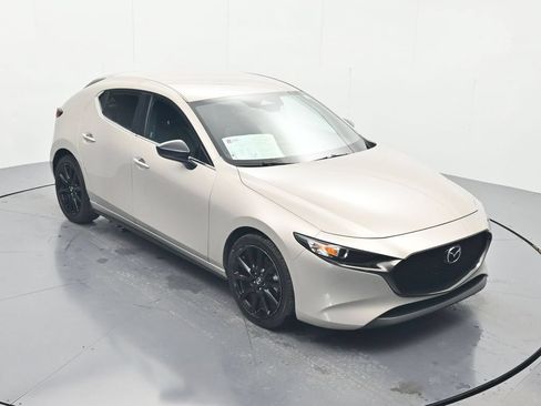 Used 2025 MAZDA MAZDA3 s Sport FWD image 29