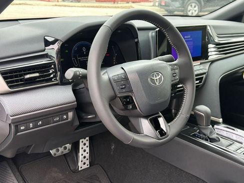 New 2026 Toyota Camry SE FWD image 19