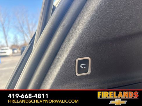 Used 2022 Chrysler Pacifica Pinnacle image 43