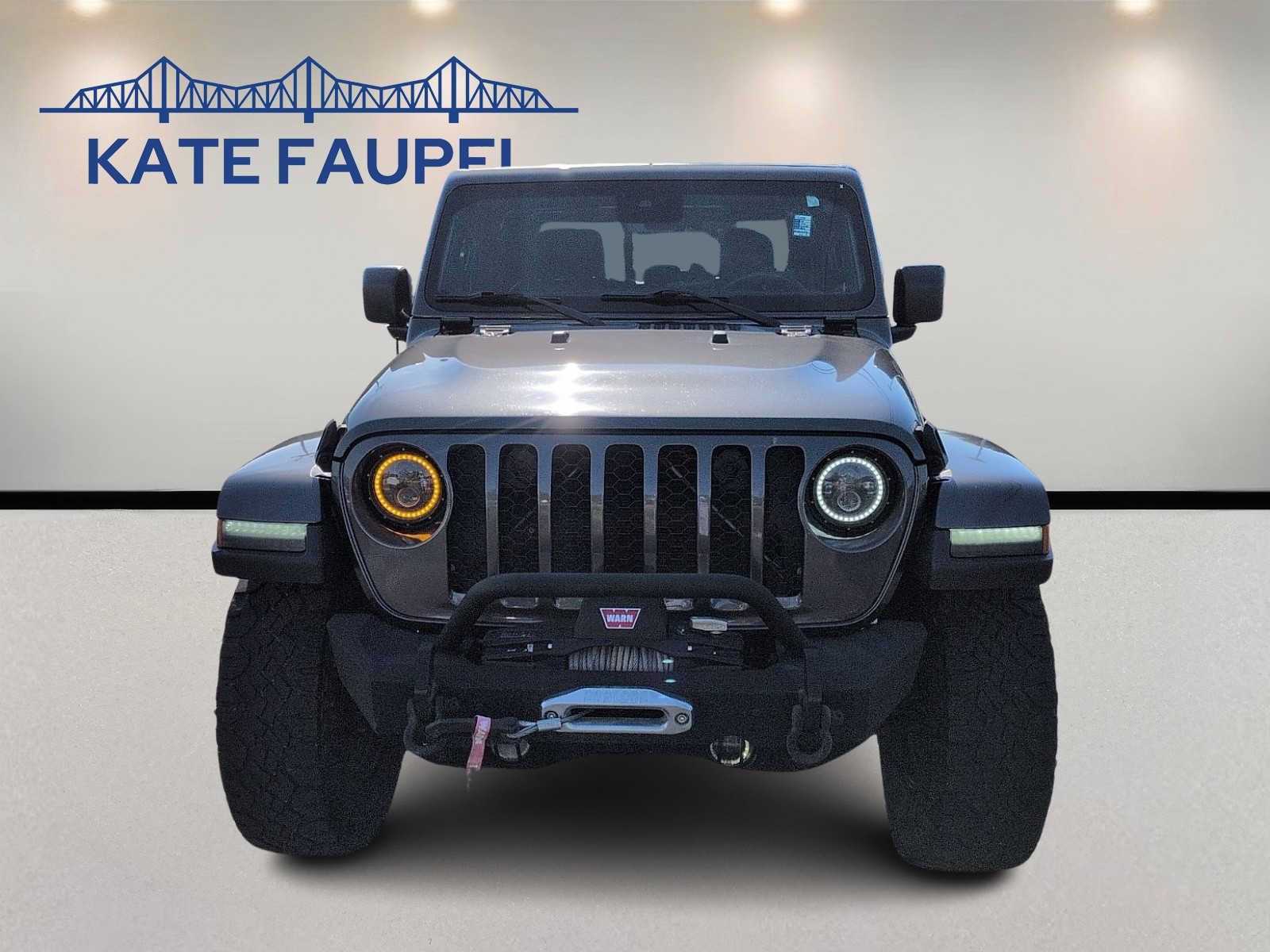 Used 2021 Jeep Gladiator Sport AWD/4WD image 2
