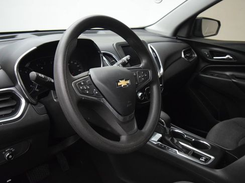 Used 2023 Chevrolet Equinox LT FWD image 15