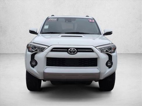 Used 2023 Toyota 4Runner TRD Off-Road Premium w/ Moonroof Package AWD/4WD image 2