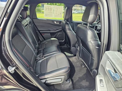 Used 2025 Ford Escape ST-Line Select w/ Tech Pack #1 AWD/4WD image 12