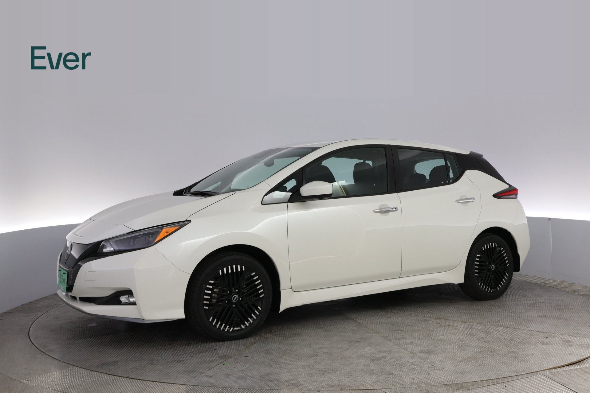 Used 2024 Nissan Leaf SV Plus FWD image 18