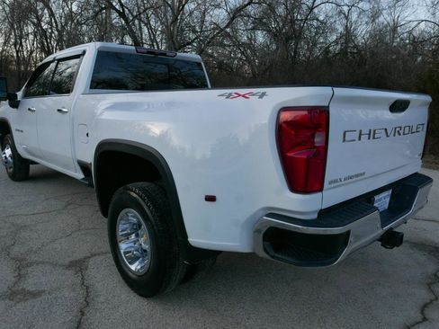 Used 2024 Chevrolet Silverado 3500 LTZ w/ LTZ Convenience Package AWD/4WD image 8