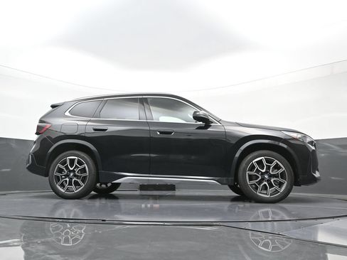 New 2026 BMW X1 xDrive28i w/ Technology Package AWD/4WD image 29