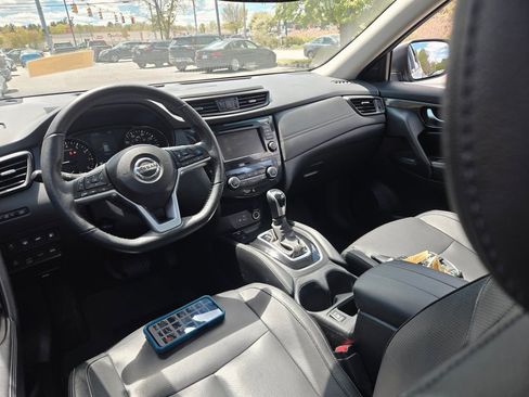 Used 2020 Nissan Rogue SL w/ Premium Package AWD/4WD image 15