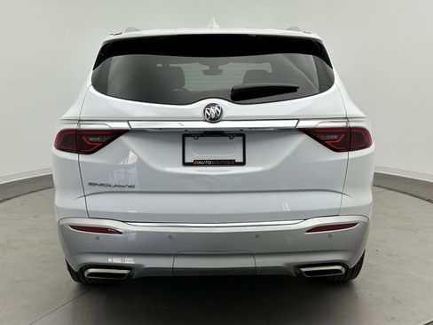 Used 2024 Buick Enclave Premium image 6