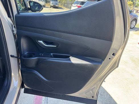 Used 2024 Hyundai Santa Cruz SEL image 26