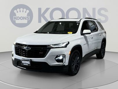 Used 2023 Chevrolet Traverse RS