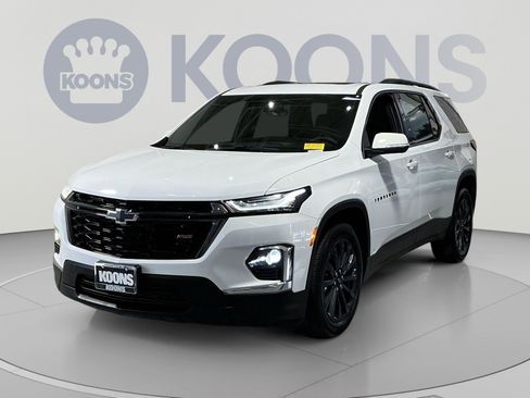 Used 2023 Chevrolet Traverse RS AWD/4WD image 1