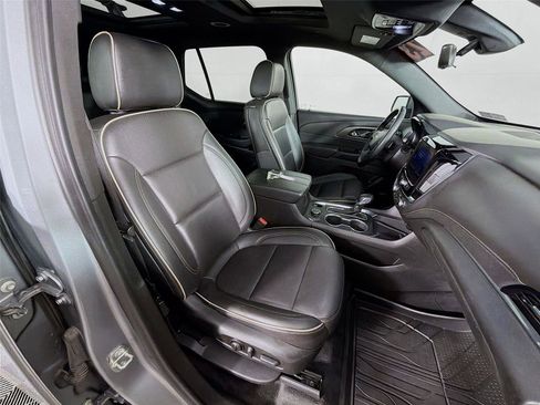 Used 2023 Chevrolet Traverse Premier w/ LPO, Floor Liner Package image 28