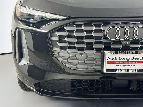 Used 2026 Audi Q5 Premium AWD/4WD image 16