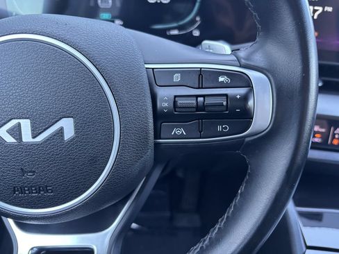 Used 2025 Kia Sportage EX w/ EX Premium Package AWD/4WD image 15