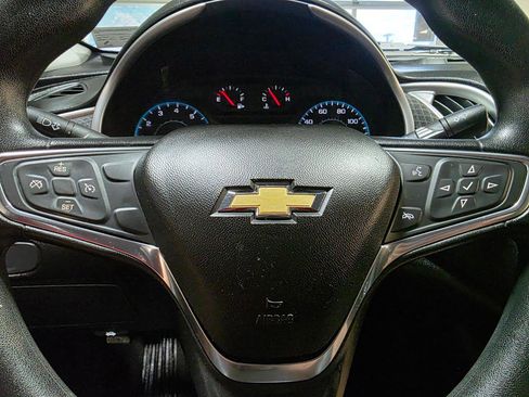 Used 2017 Chevrolet Malibu LS FWD image 27