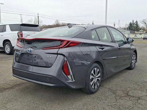 Certified 2022 Toyota Prius Prime XLE image 27