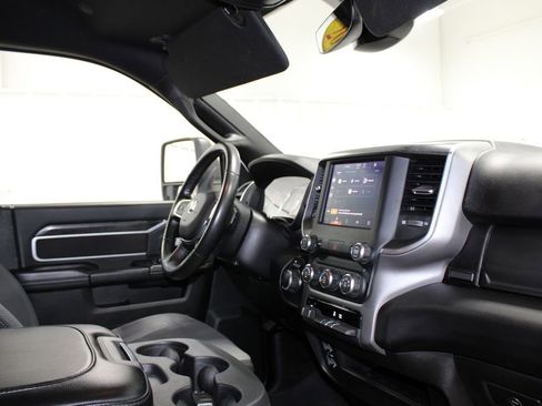 Used 2024 RAM 2500 Big Horn image 36